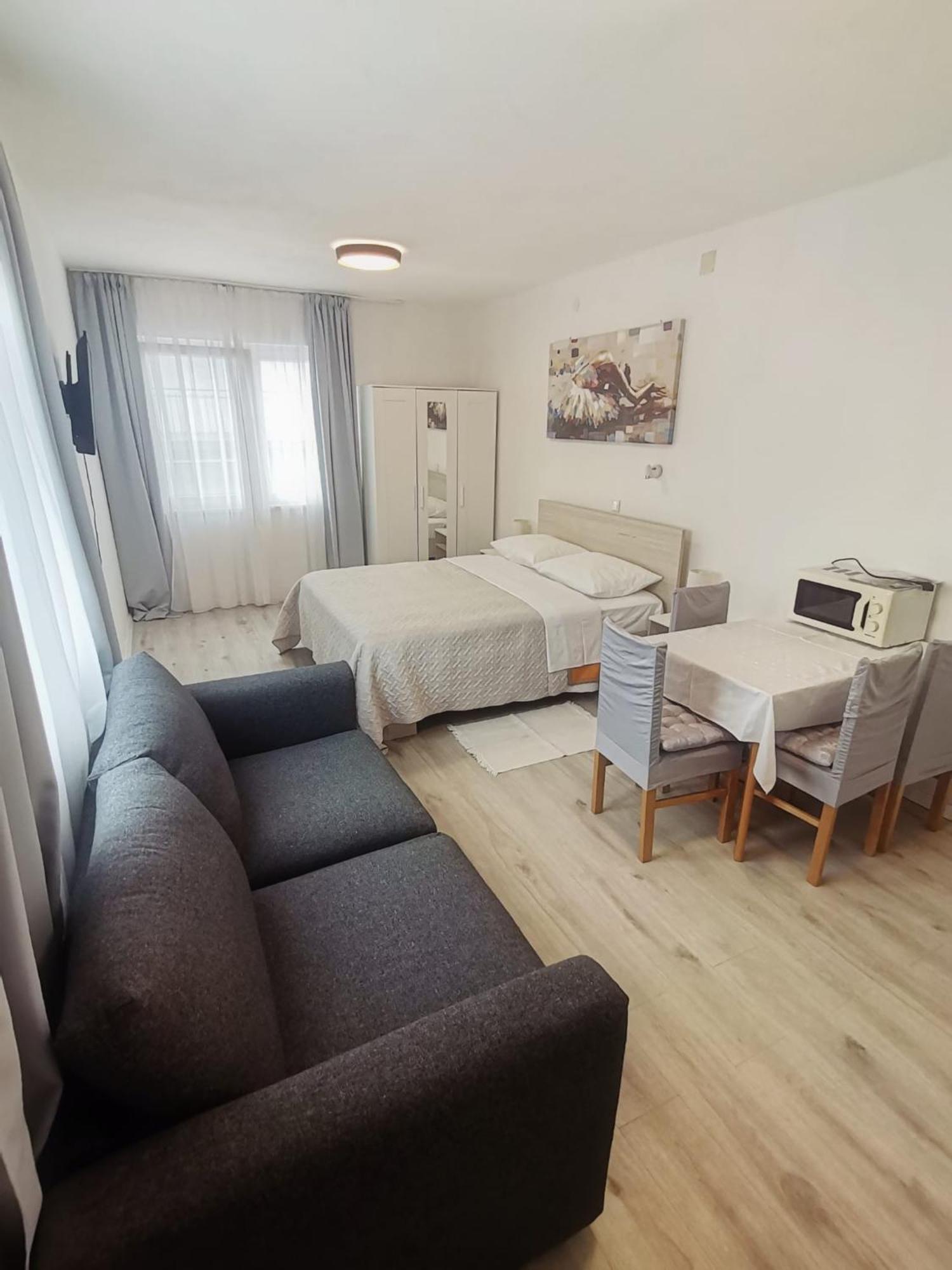 Paulina Harmony Rooms Seget Vranjica Exterior foto