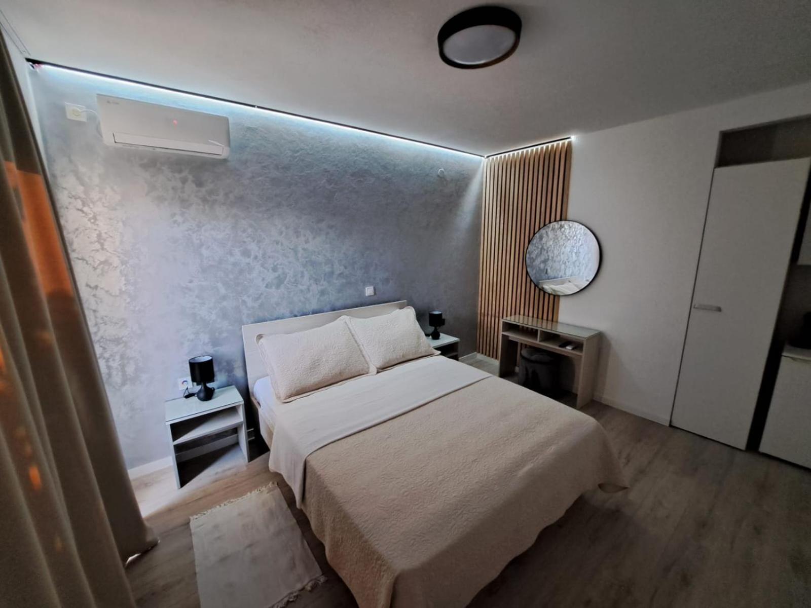 Paulina Harmony Rooms Seget Vranjica Exterior foto