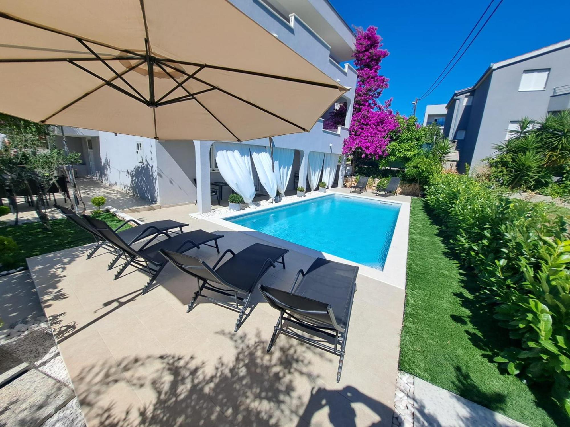 Paulina Harmony Rooms Seget Vranjica Exterior foto