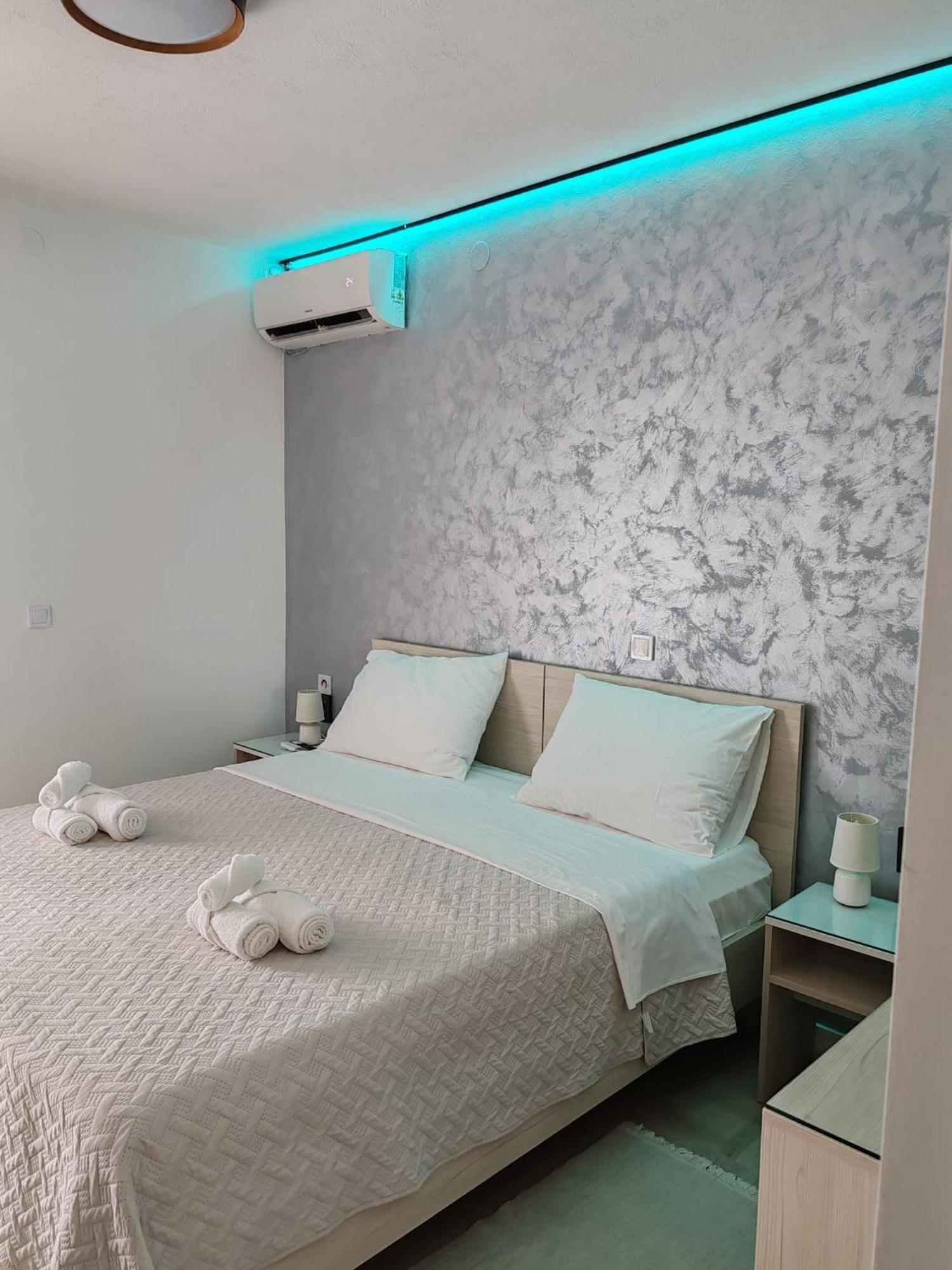 Paulina Harmony Rooms Seget Vranjica Exterior foto